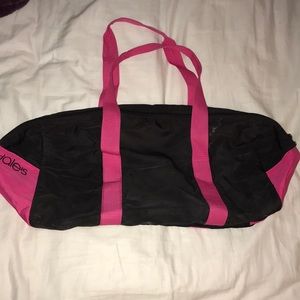 🚨3/15 Retro Bloomingdales Duffle Bag New black